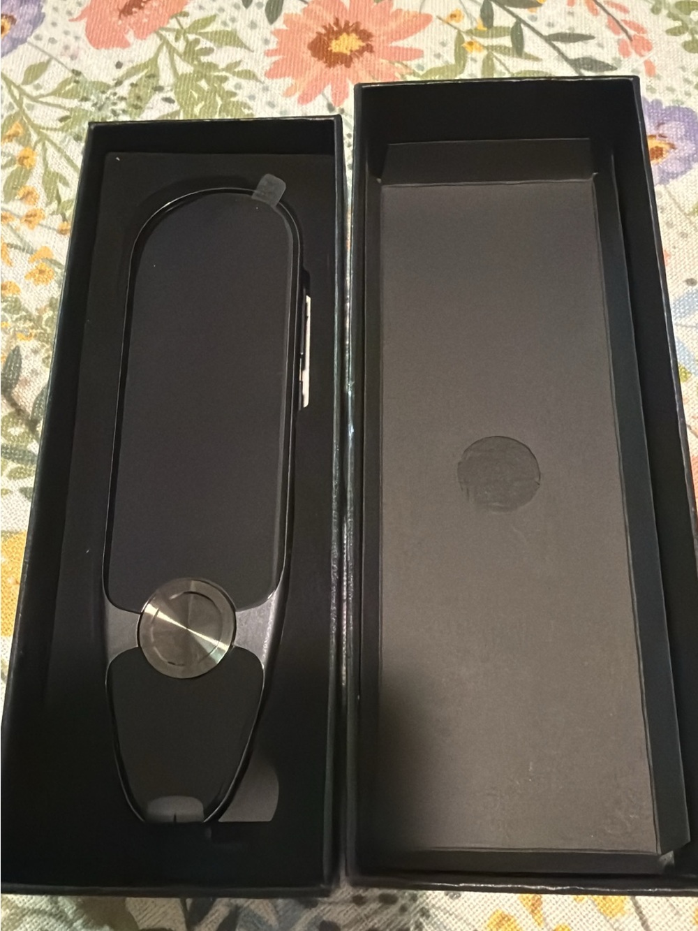 Reading Pen for Dyslexia. Scan text to read